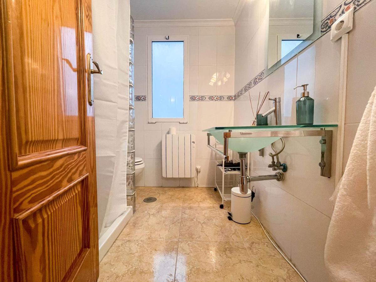 Amplio Apartamento En Pleno Corazon De Alicante Ngoại thất bức ảnh