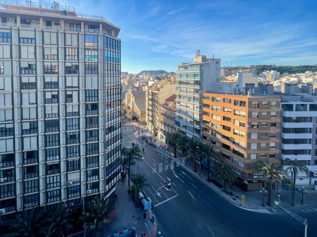 Amplio Apartamento En Pleno Corazon De Alicante Ngoại thất bức ảnh